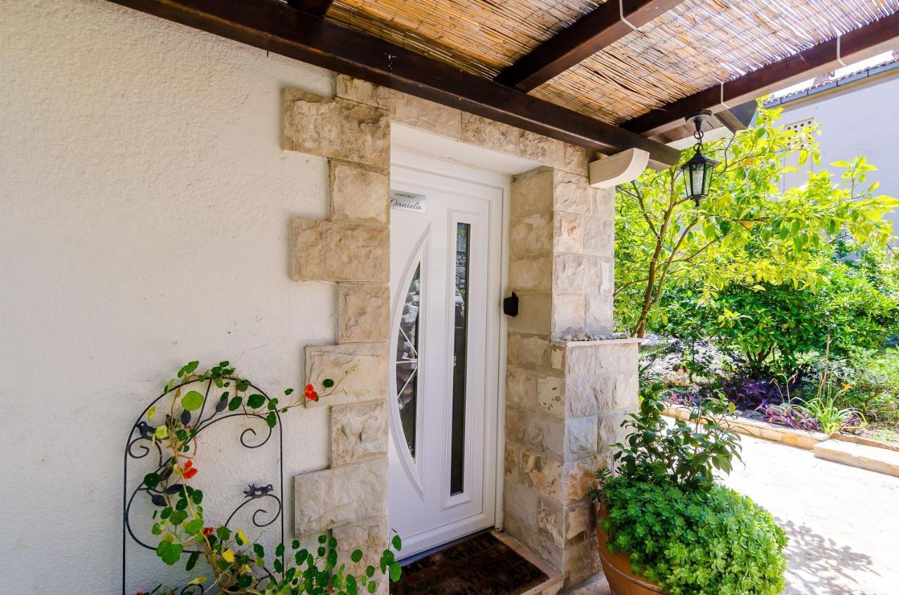 Camelia Luxury Apartments Ragusa Esterno foto